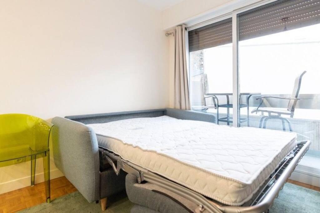 Apartamento Coeur 16Eme, Standing Et Calme París Exterior foto