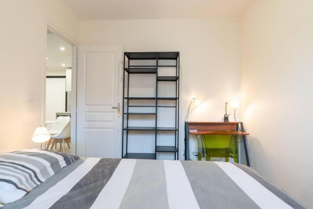 Apartamento Coeur 16Eme, Standing Et Calme París Exterior foto